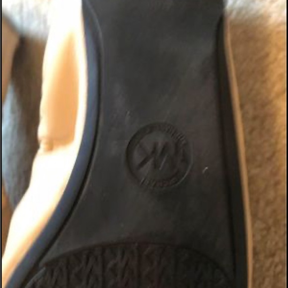 Michael Kors Ballet Flats - Women’s Size 9.5 ~ Excellent Condition - Picture 6 of 8